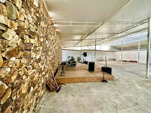 Bodega A Minutos De Av San Diego