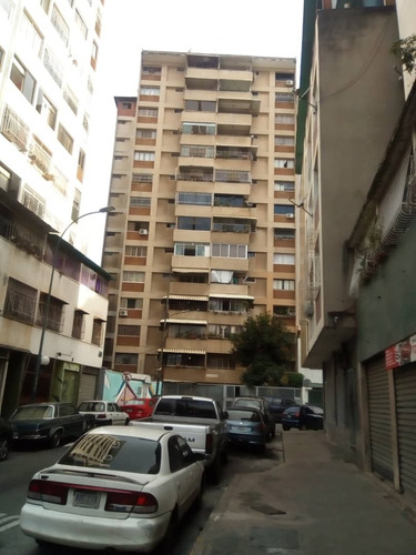 Imagen 1 de 8 de Apartamento Bien Ubicado Cercano Al Metro De Chacao
