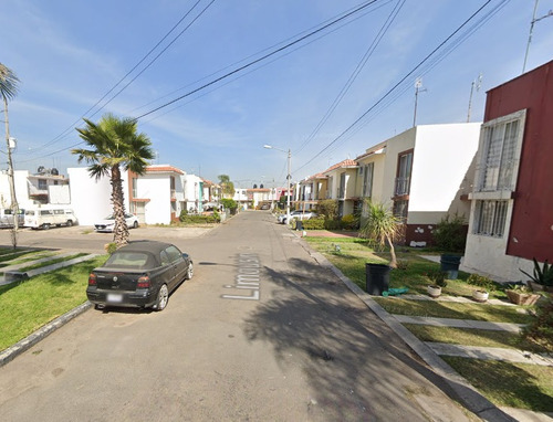 Sk01- Casa En Remate Bancario En C. Angus, Puerta Del Llano, Zapopan, Jal. (65% Debajo De Su Valor Comercial, Solo Recursos Propios)