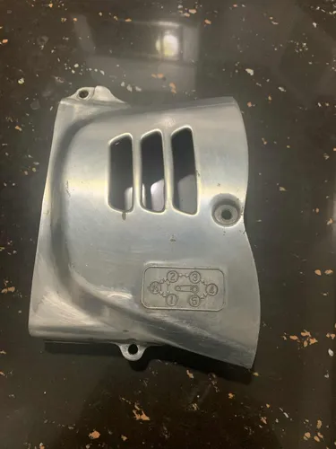 Tapa Piñon Gn 250 Cc Suzuki (Usado)