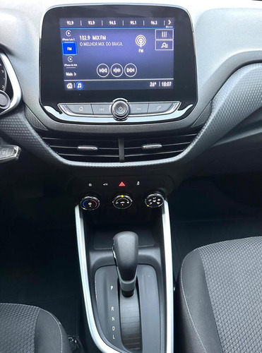Chevrolet Onix Plus 10tat Lt1