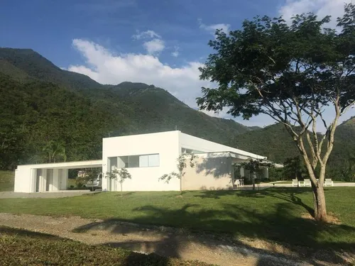 Finca Amoblada En Venta Ubicada En Titiribi Sector La Siria (24330).
