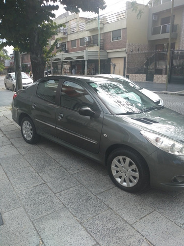 Peugeot 207 2011 1.6 Sedan Feline 106cv