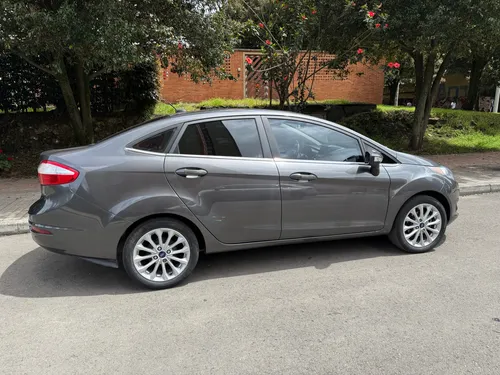 Ford Fiesta 1.6 Titanium At