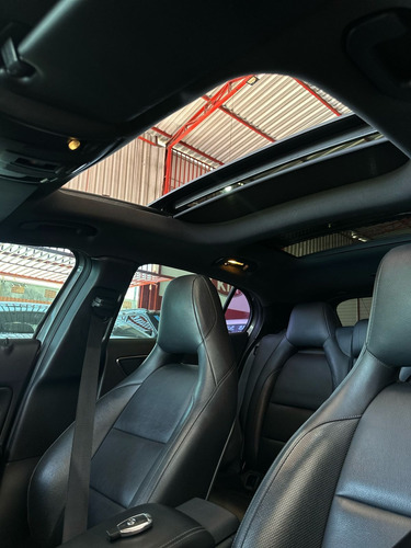 Mercedes-Benz Classe GLA 2.0 Sport Turbo 4matic 5p