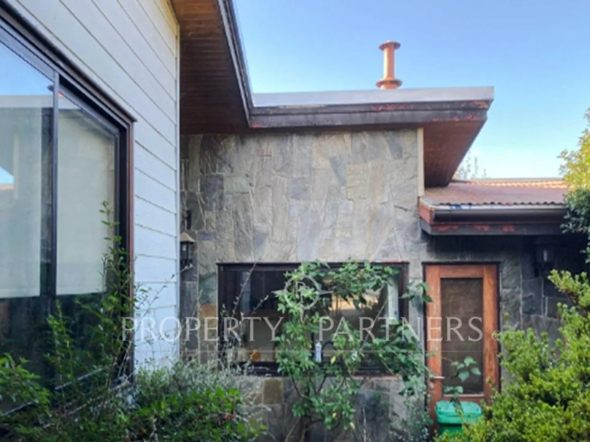 Imagen 3 de 8 de Casa En Sector Isla Teja Sur
