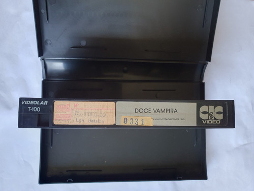 Vhs Doce Vampira, Ben Cross, Maryam D'abo, Keith Szarabajk (Usado)