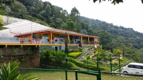 Finca En Venta En Las Granjas. Cod V8014