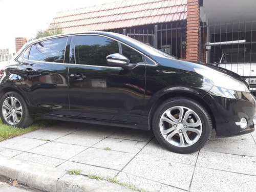 Peugeot 208 Feline Pack Cuir 1.6