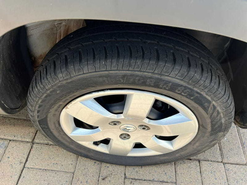 Imagem 9 de 12 de Renault Kwid Zen 1.0 Flex 12v 5p 2019