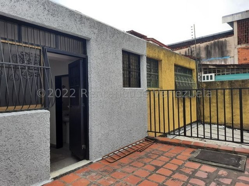 Imagen 12 de 13 de Local Comercial En Venta En Av. Bolívar, San Juan De Los Morros. 23-263