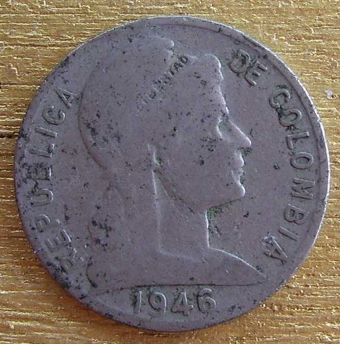 Moneda Colombia  De 5 Centavos De 1946 Fecha Pequeña