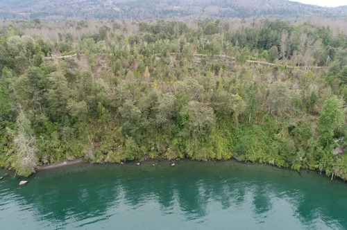  Se Vende Parcela Con  Playa Lago Calafquen