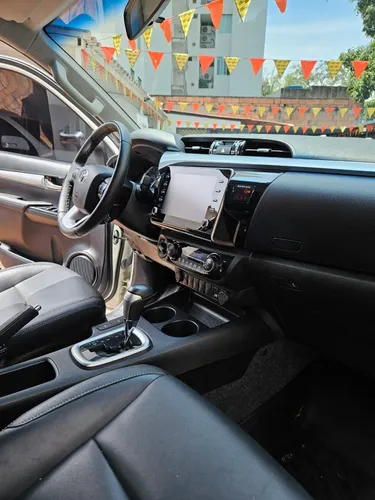 Toyota Hilux 2.4 Diésel 4X4