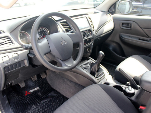 Mitsubishi L200 Work Cr Diesel 2.4 Mt 4x2 Mas Iva 2021