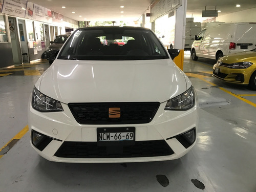 Imagen 2 de 12 de Seat Ibiza 1.6 Style 5p Mt