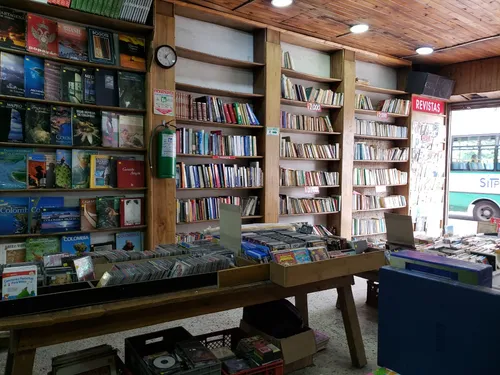 Vendo Local Con Mezzanini - En El Centro - La Alameda - Santafe - Oferta