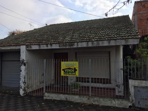 Venta Casa 4 Ambientes Centro De Monte Grande Apta A Crdito