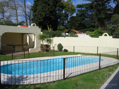 Imagen 3 de 30 de Mansa, Chalet De 4 Dormitorios Y Dependencias, Piscina Climatizada.- Ref: 54021