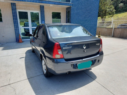 Imagem 3 de 6 de Renault Logan Privilege