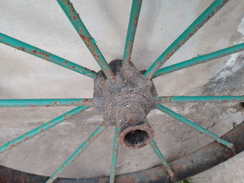 Antiguo Lote Bomba Agua Bola - Rueda Chica Hierro