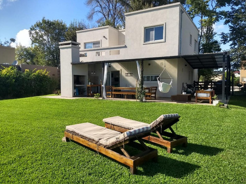 Excelente Casa Moderna Muy Luninosa 4 Dormitorios