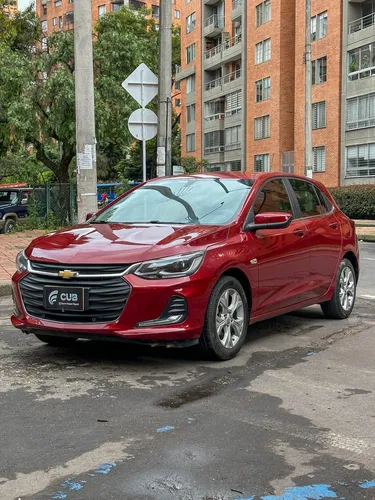 Chevrolet Onix 1.0T Premier Hatch At