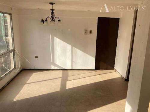 Departamento En Venta De 2 Dorm. En Arica