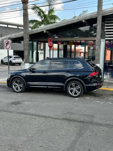 Volkswagen Tiguan 1.4 R-line