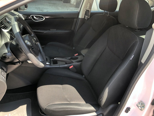 Imagen 7 de 15 de Nissan Sentra Advance Automatico 1.8l 2019 Iva Credito Finan