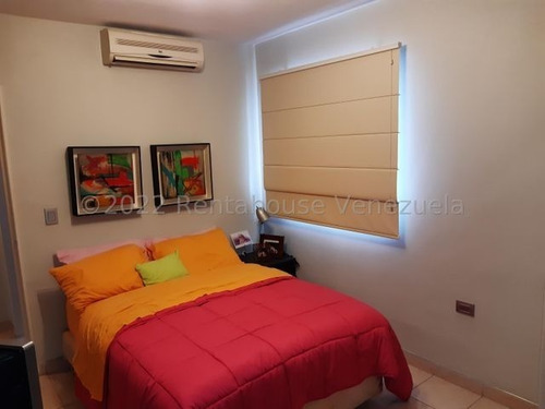 Imagen 28 de 30 de Apartamentos En Venta Este De Barquisimeto, Cod # 23-8881 Excelente Ubicación, Negociable! Mas Información Comunícate 412-1498654 Katty Vasquez Rentahouse. Moderno, Oportunidad, Conservado, Amplio !!
