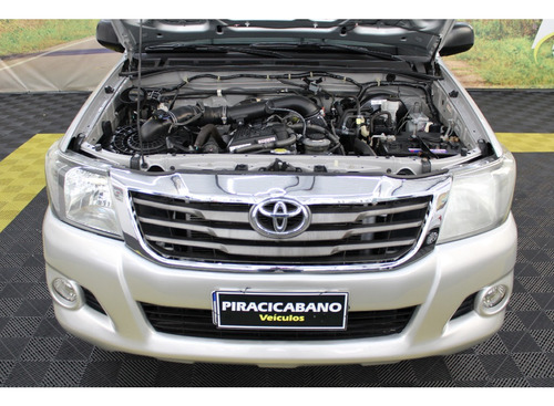 Toyota Hilux 2.7 SR 4X2 CD 16V FLEX 4P AUTOMATICO