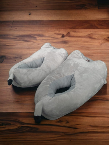 Imagen 3 de 3 de Pantuflas Gatito Pusheen Kawai Cerradas
