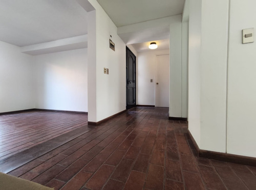 Imagen 4 de 27 de Casa Lugar Residencial De 3 Pisos Remodelada