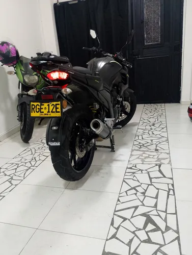 Fz 25