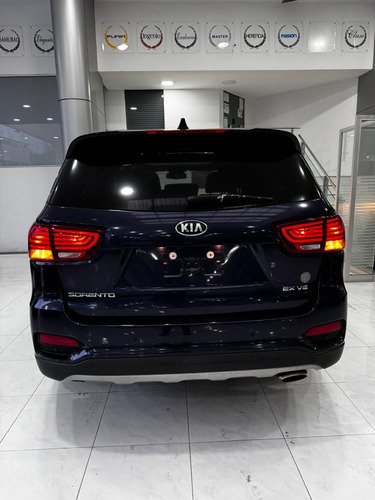 Kia Sorento 3.3 V6 Ex Pack Piel 7 Pasajeros At
