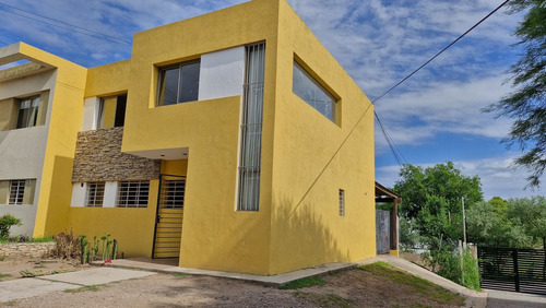 Venta Duplex Housing 3 Dormitorios Villa Warcalde