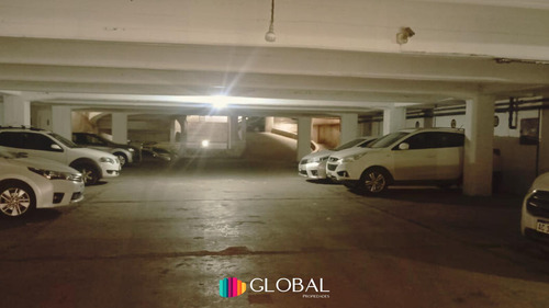 Cochera En Microcentro Sur