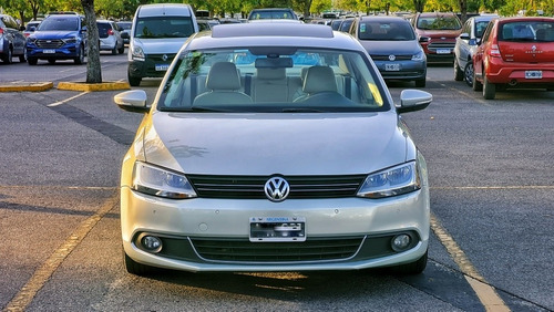 Volkswagen Vento 2.0 Sportline Tsi 200cv Dsg 2011