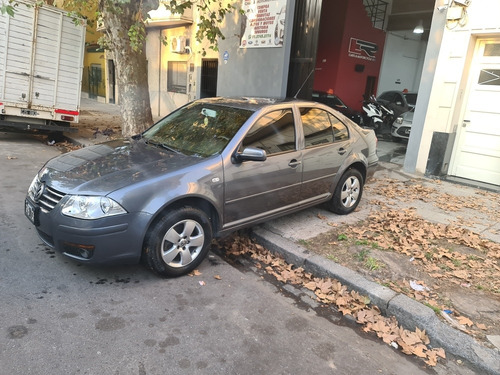 Imagen 4 de 8 de Volkswagen Bora 2.0 Trendline 115cv 2008