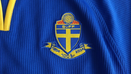 Camisa Centenario Da Seleção Da Suécia Obtida No Treinamento