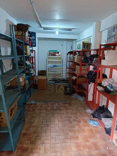 Las Minas De Baruta, Local (ld)