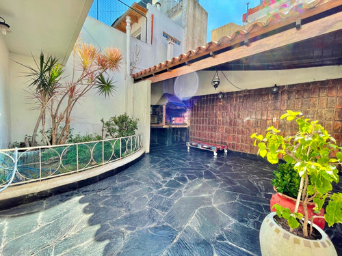 Venta Casa 7 Amb Con Patio Y Cochera Villa Real