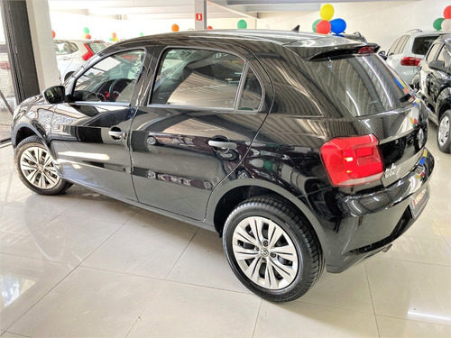 Imagem 3 de 16 de Volkswagen Gol 2022 1.6 Msi Total Flex 5p 5 Marchas