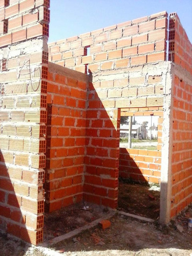 Imagen 8 de 10 de Albañil-pintor-carpintero-plomero-electricista-herrero