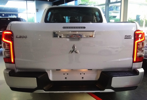 Imagen 4 de 15 de Mitsubishi L200 Full At 4x4 - 2023 - Da