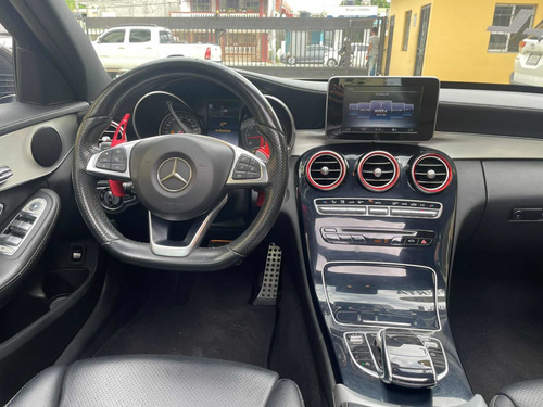 Imagen 9 de 15 de Mercedes Benz Clase C 300 Americano