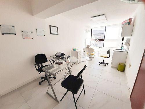 Dentista - Prótesis Dentales - Implantes - Extracciones