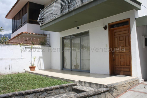 Casa En Venta Colinas De La California Caracas En Calle Cerrada Con Vigilancia 23-8650 Mr.