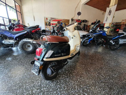 Zanella Styler 50 Scooter - Permuto Financio